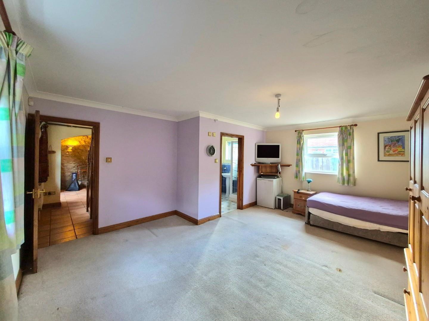 Doddington Road, Earls Barton