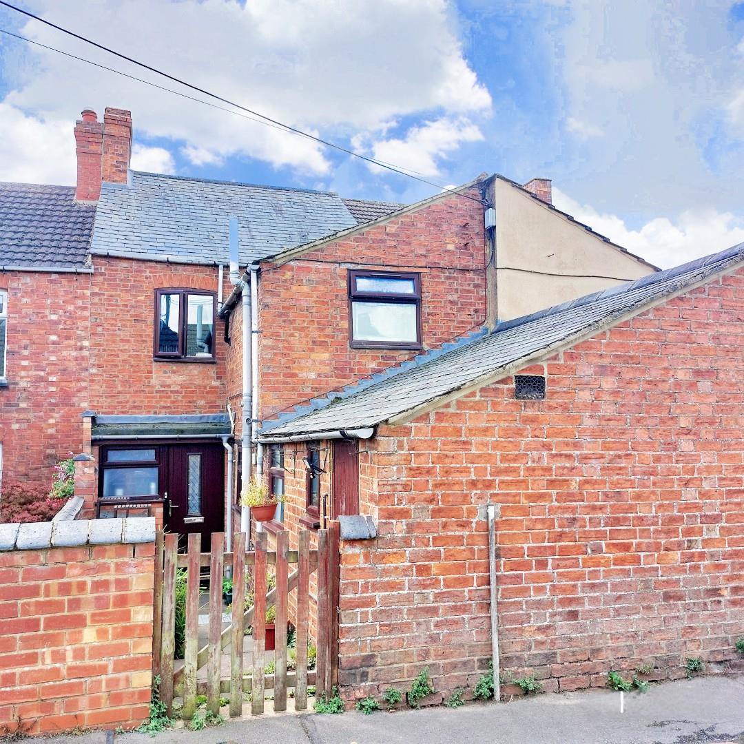 Sunnyside, Earls Barton