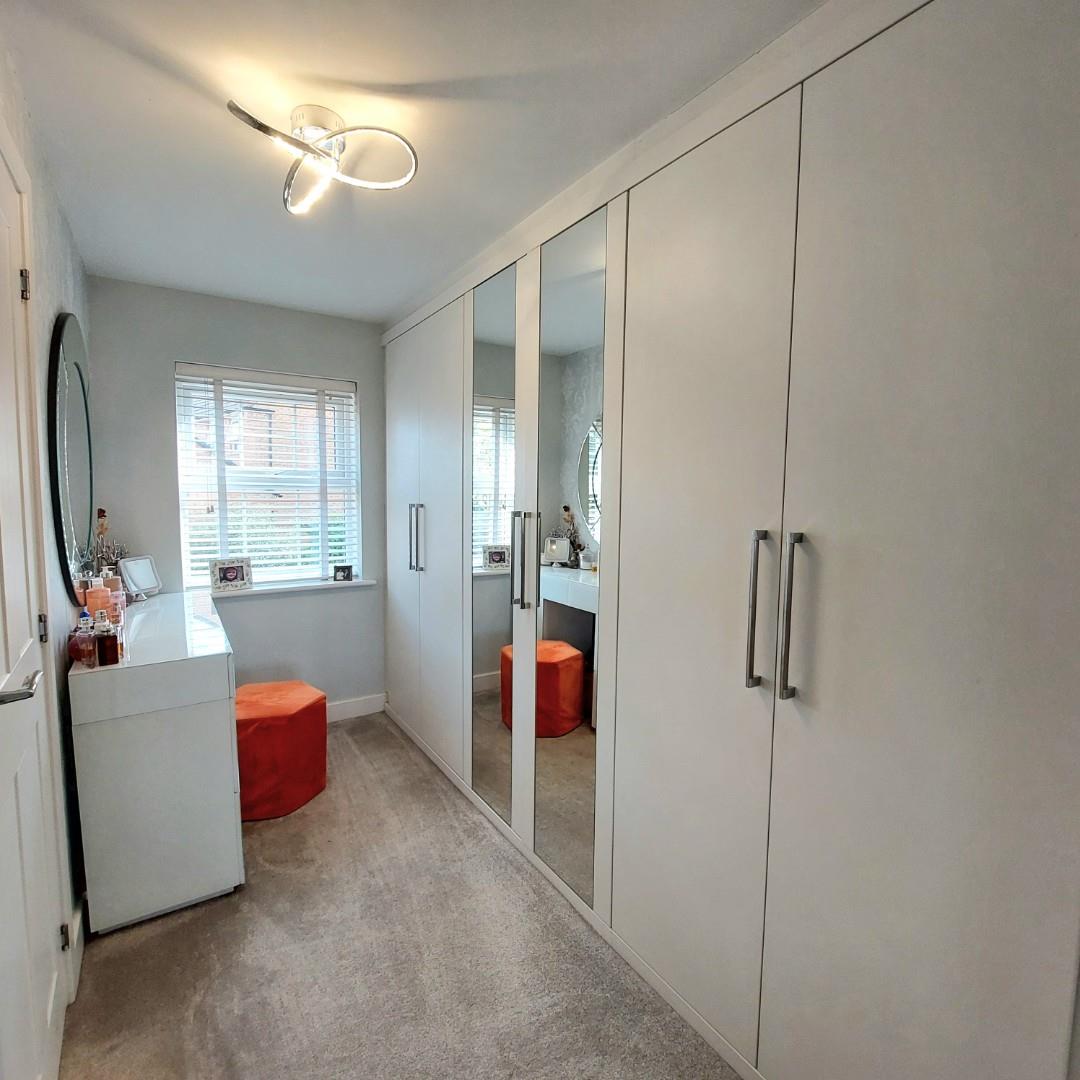 Line Way, Earls Barton