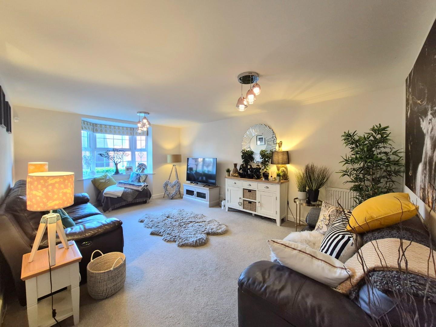 Garner Lane, Earls Barton