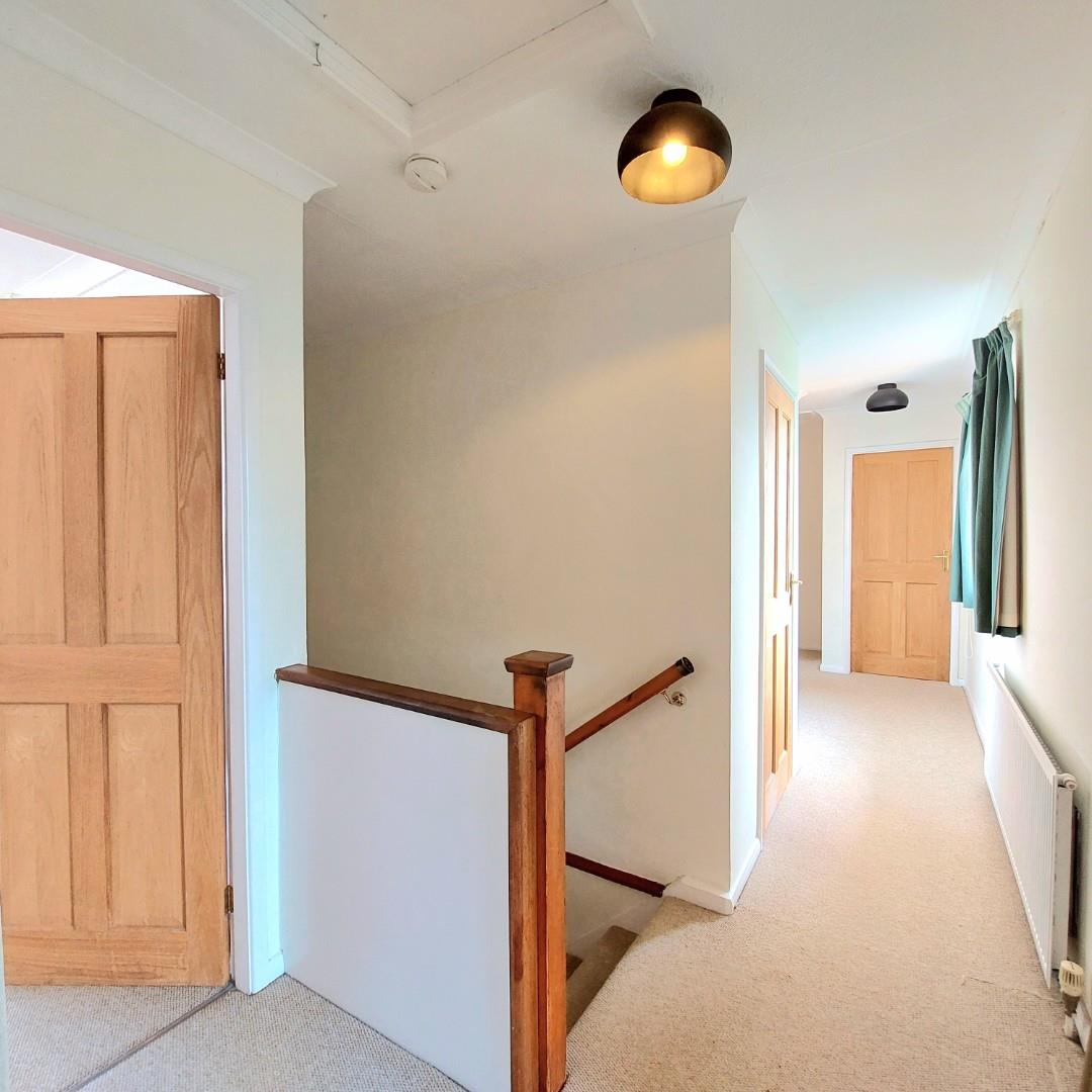 Park Street, Earls Barton