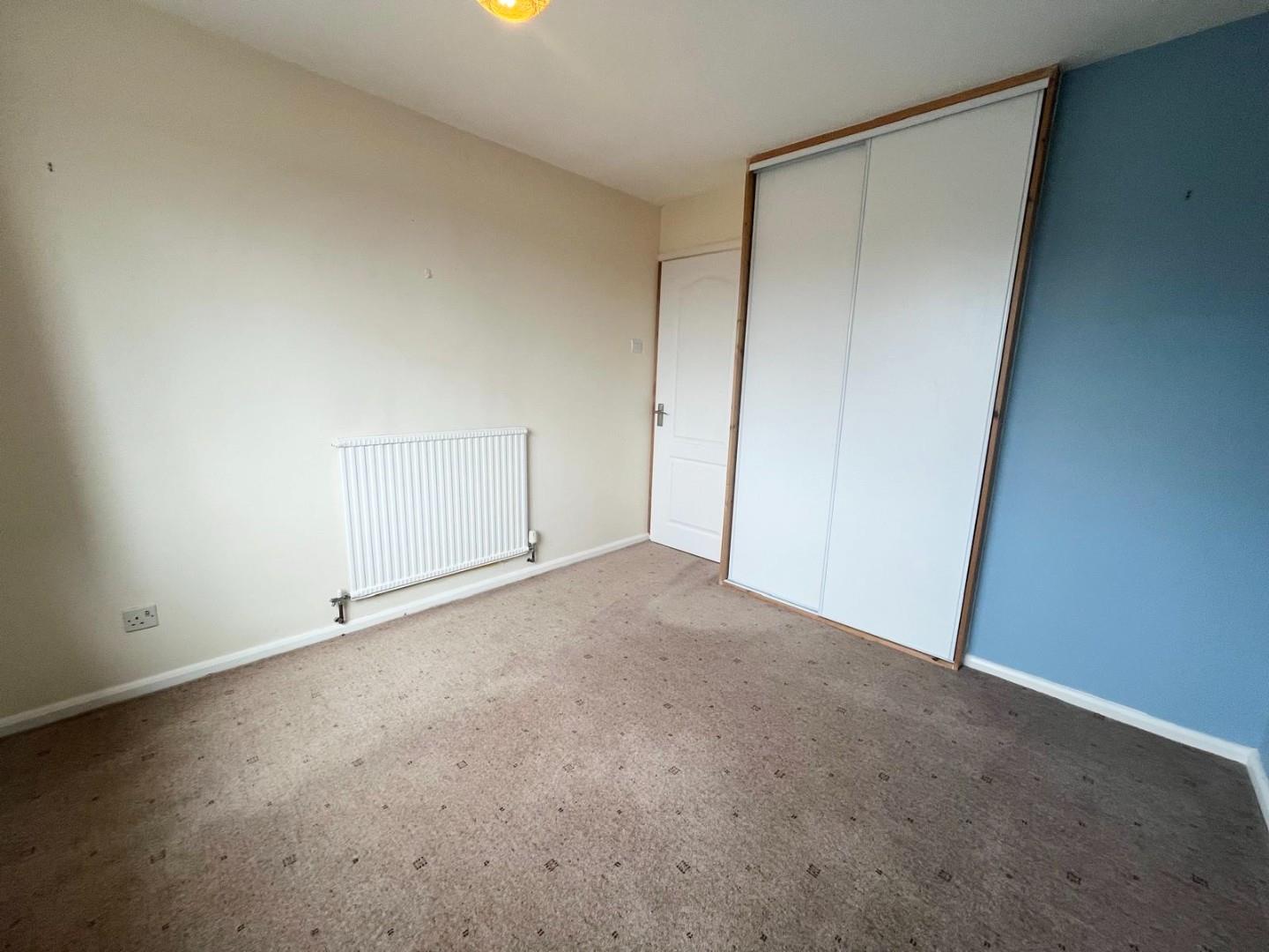 Barker Road, Earls Barton