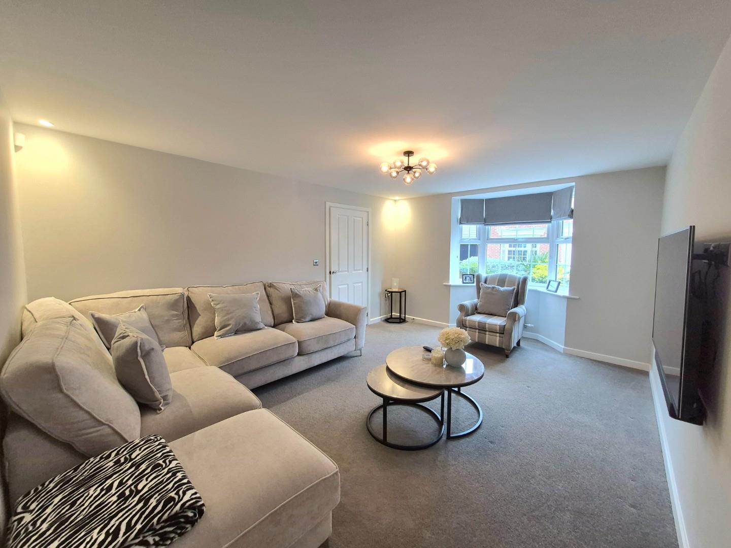 Garner Lane, Earls Barton