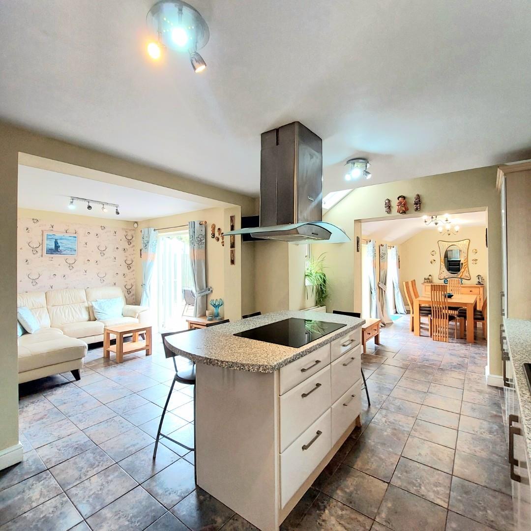 Northampton Road, Earls Barton