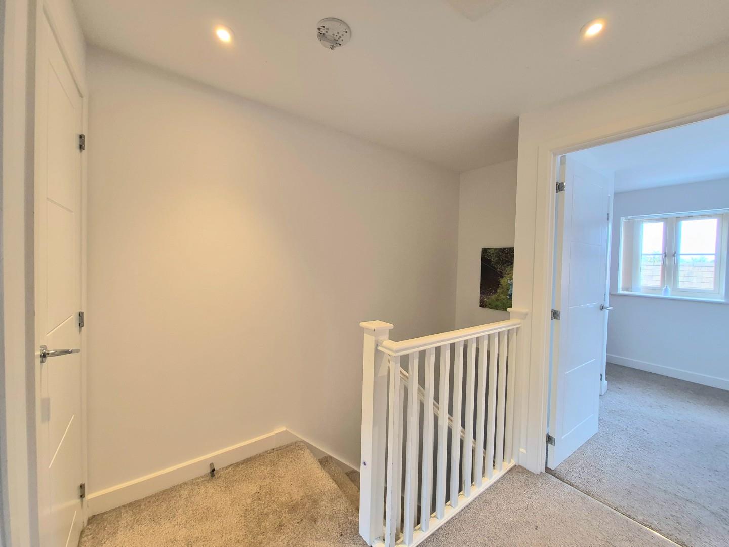 Holdenby Lane, Earls Barton