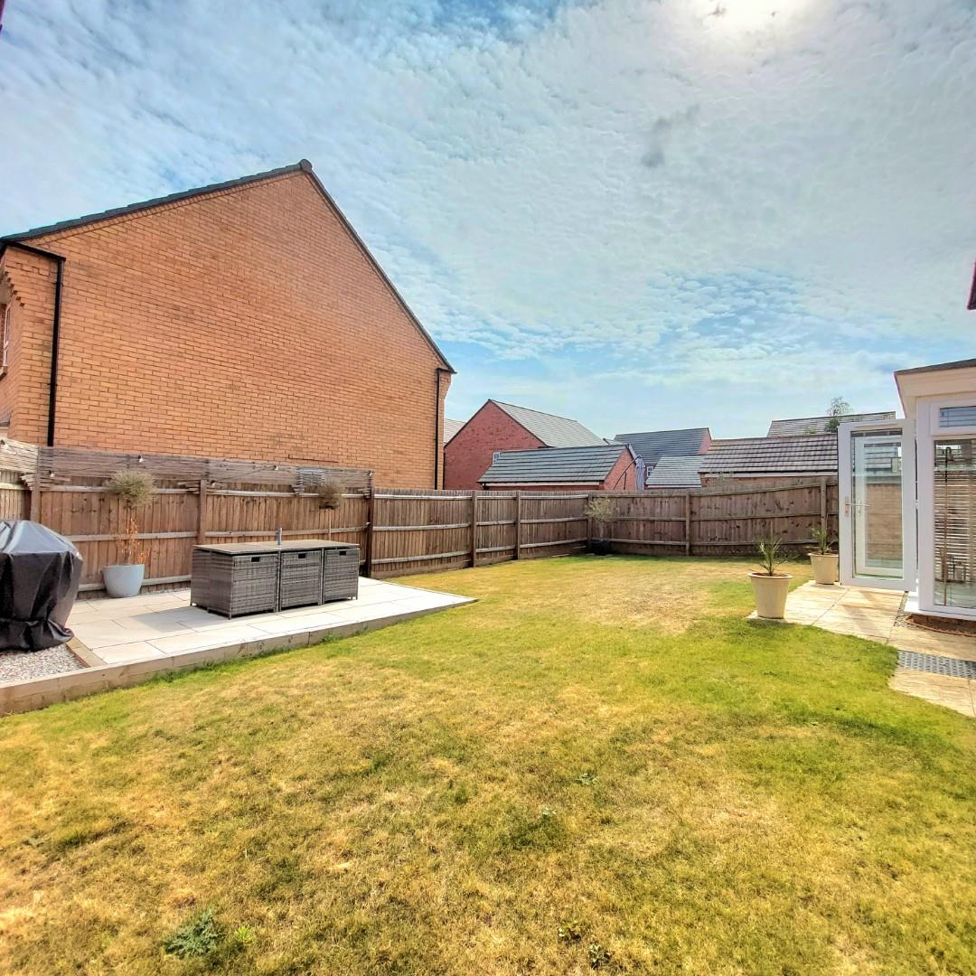 Mackintosh Drive, Earls Barton