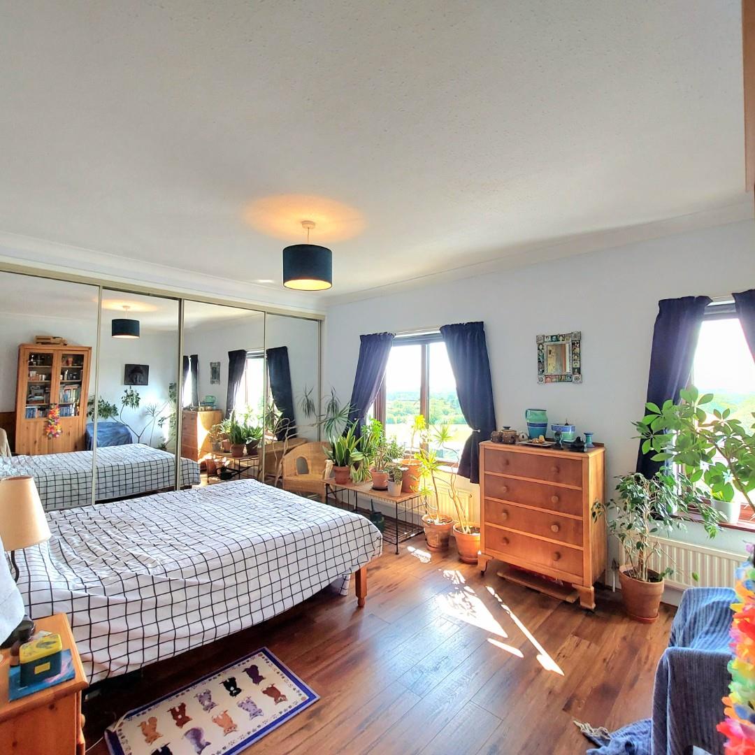 Sunnyside, Earls Barton