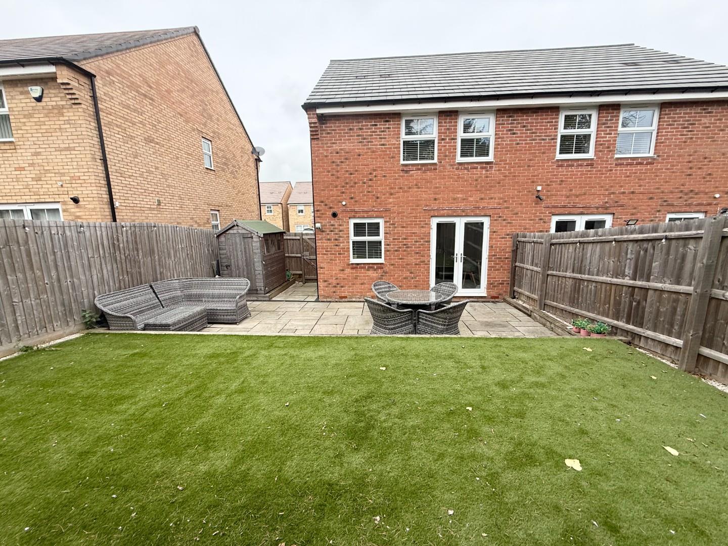 Golding Crescent, Earls Barton