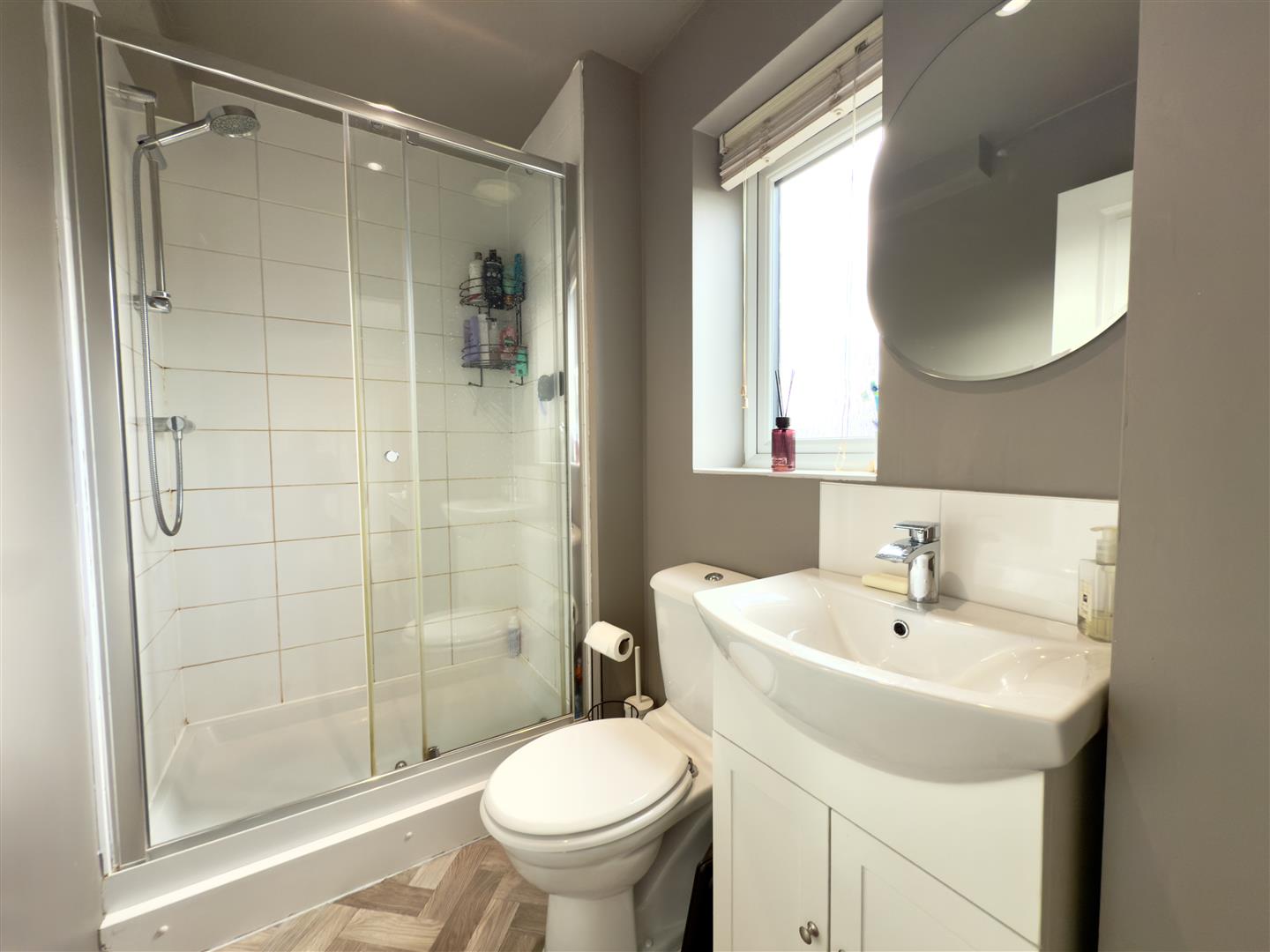 Balmoral Close, St. Crispin