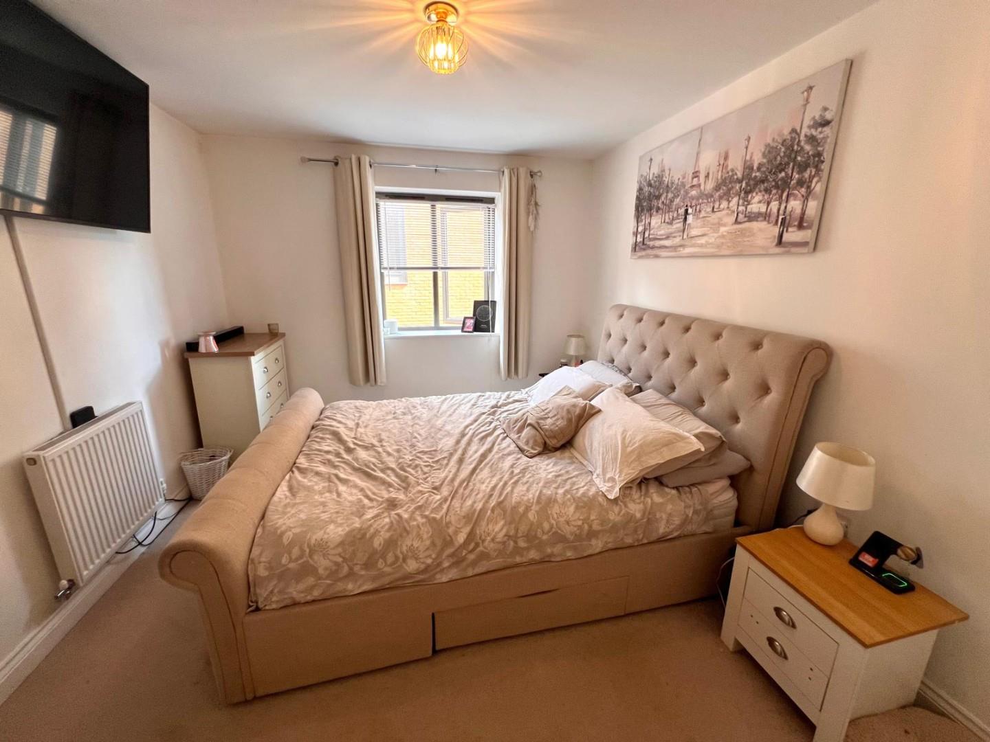 Ashby Wood Mews, Upton