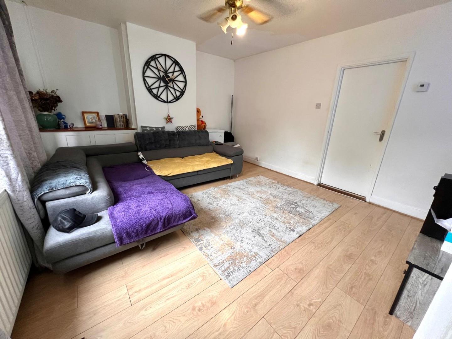 Merthyr Road, Spencer