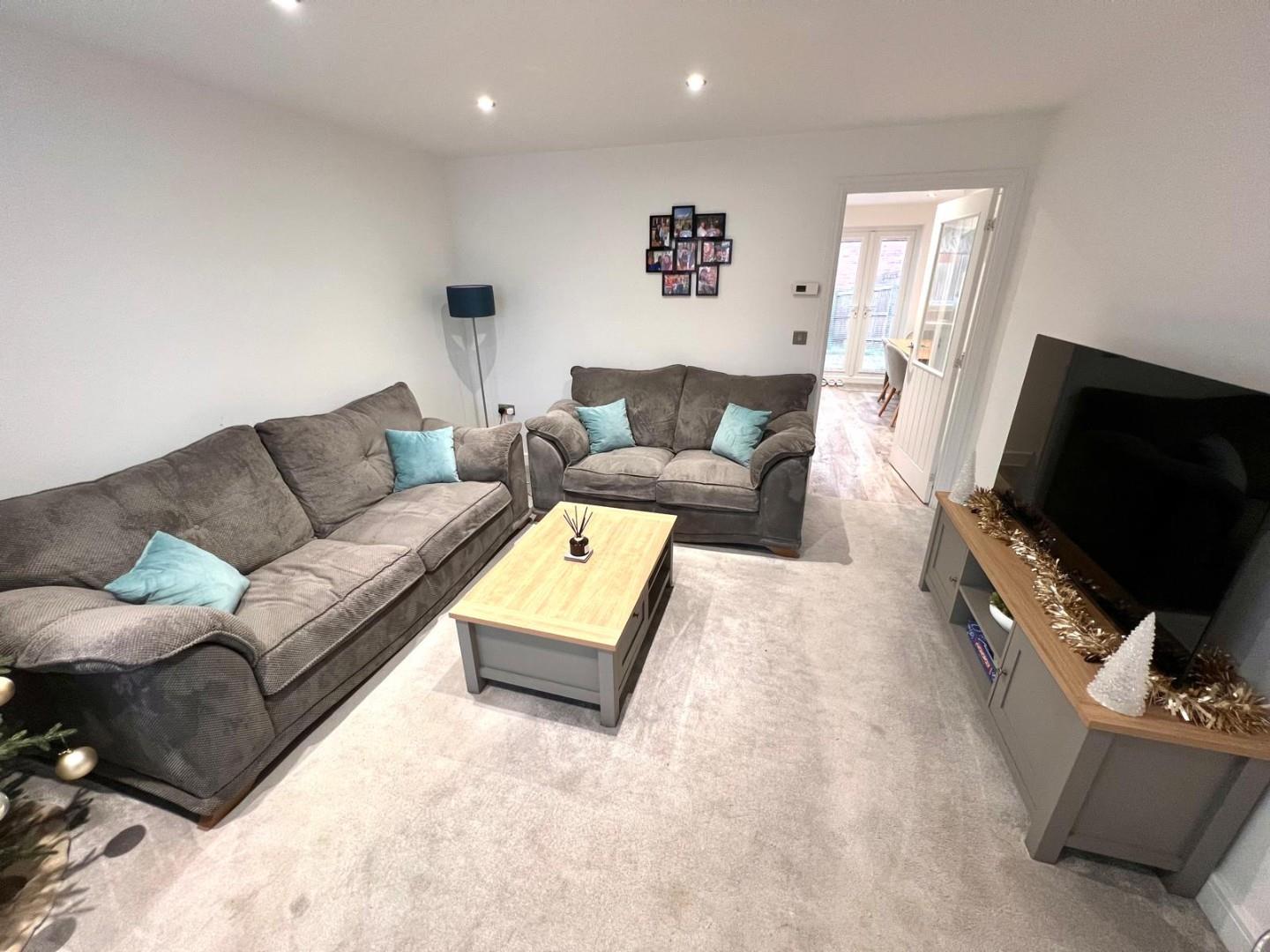 Aynhoe Road, St. Crispin