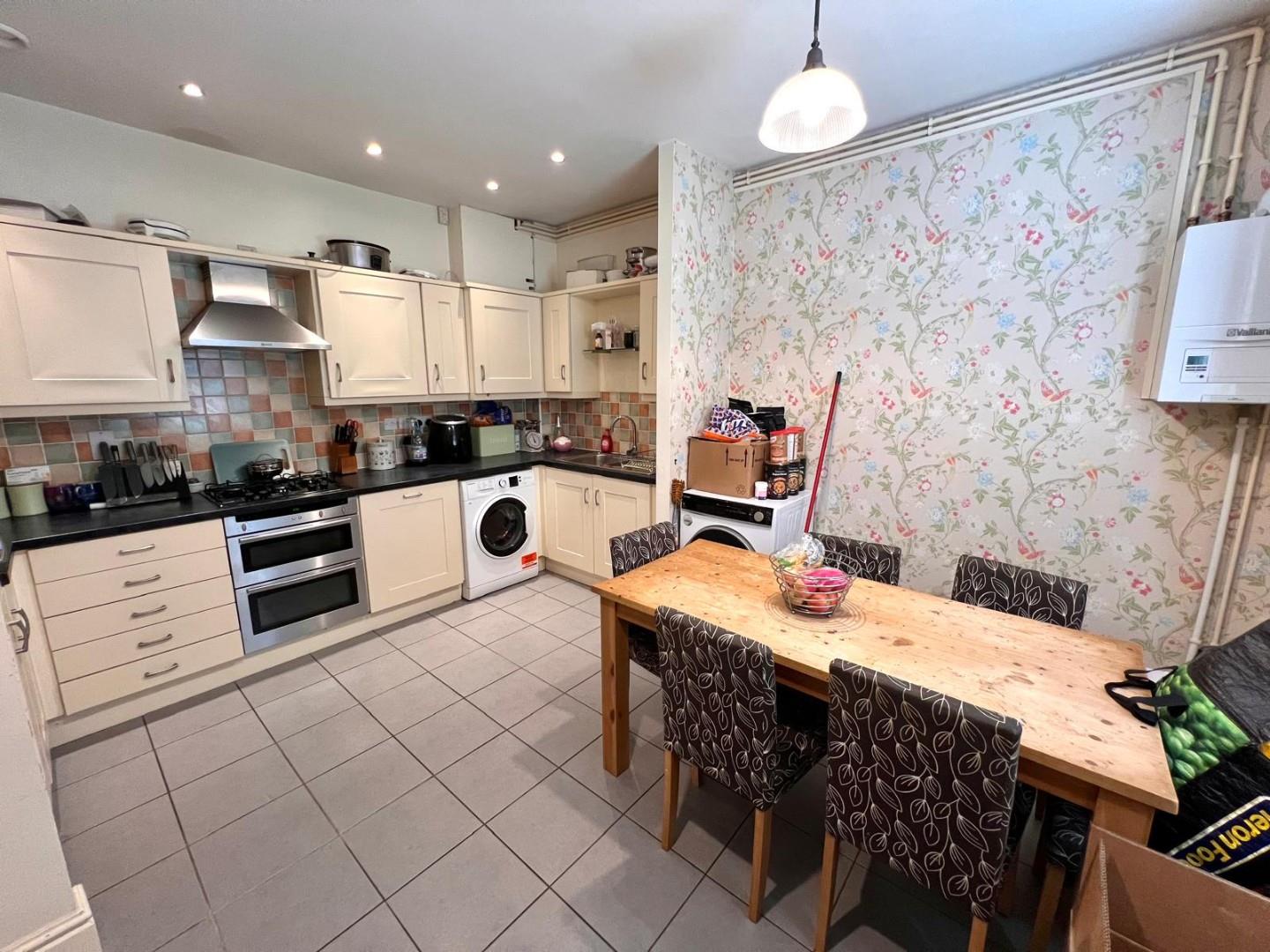 Black Cat Drive, Upton