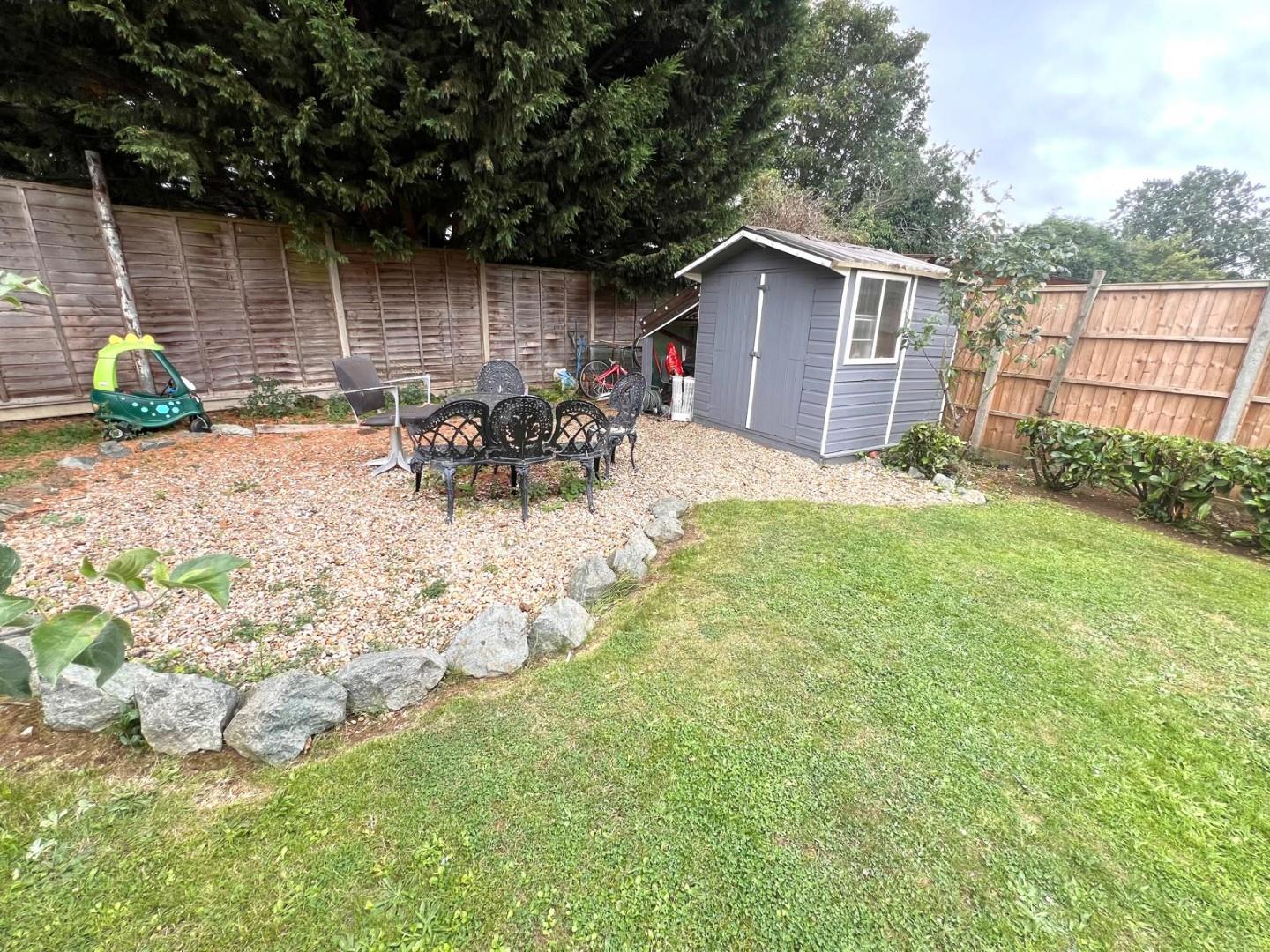 Glebeland Road, Dallington