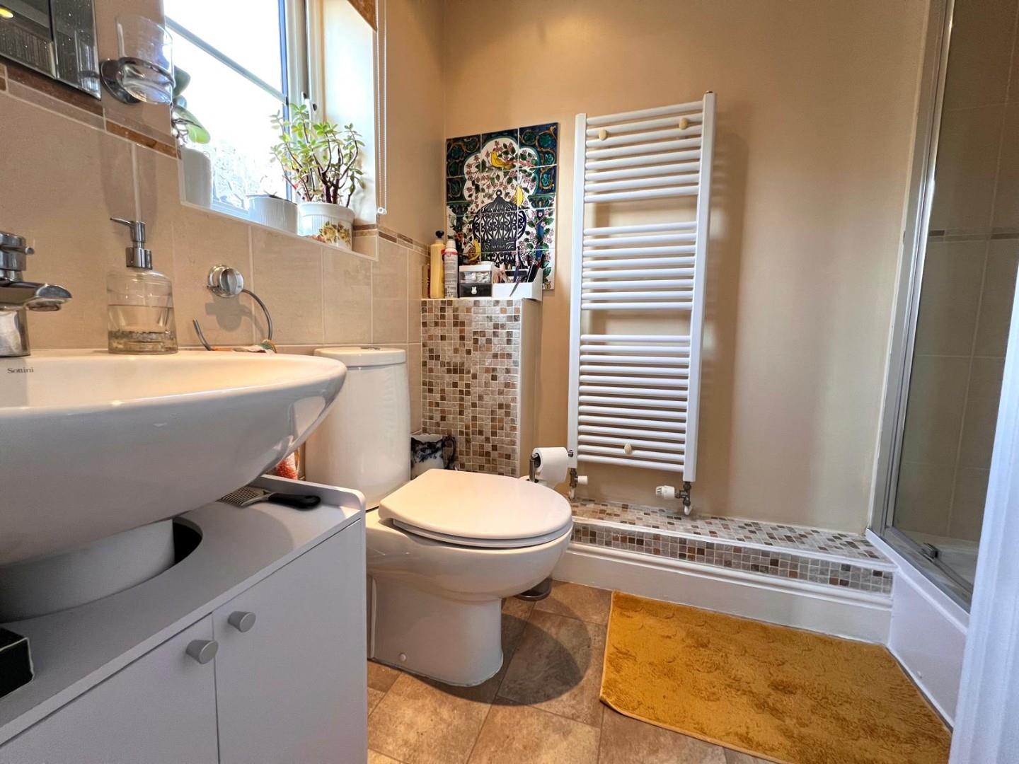 Thompson Close, St Crispin