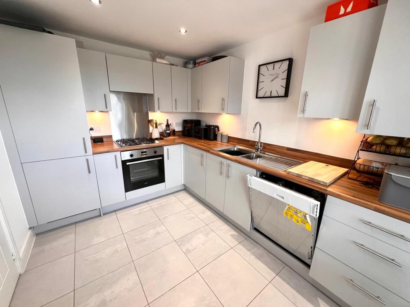 Eydon Close, St. Crispin