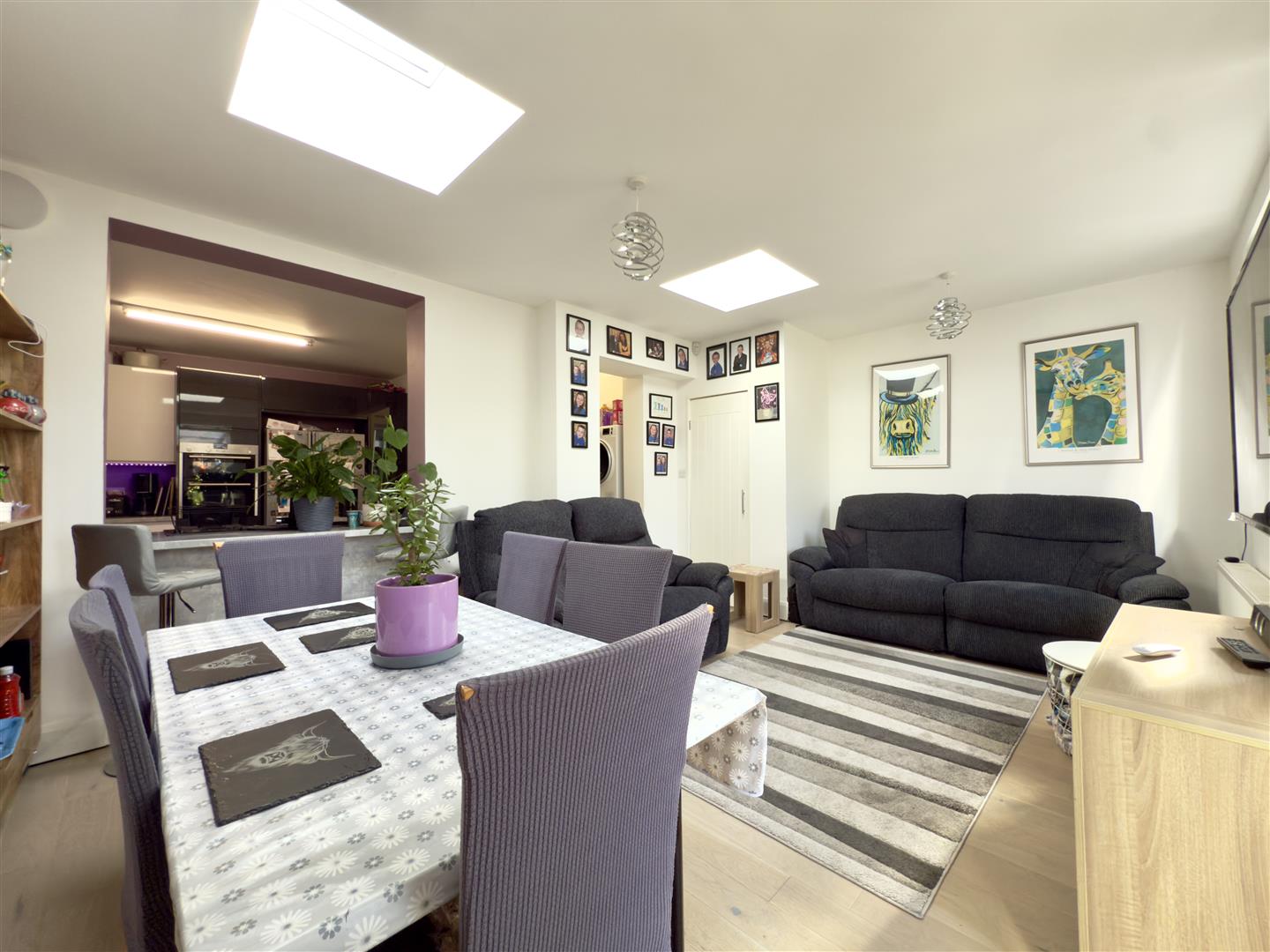 Abbots Way, St. James