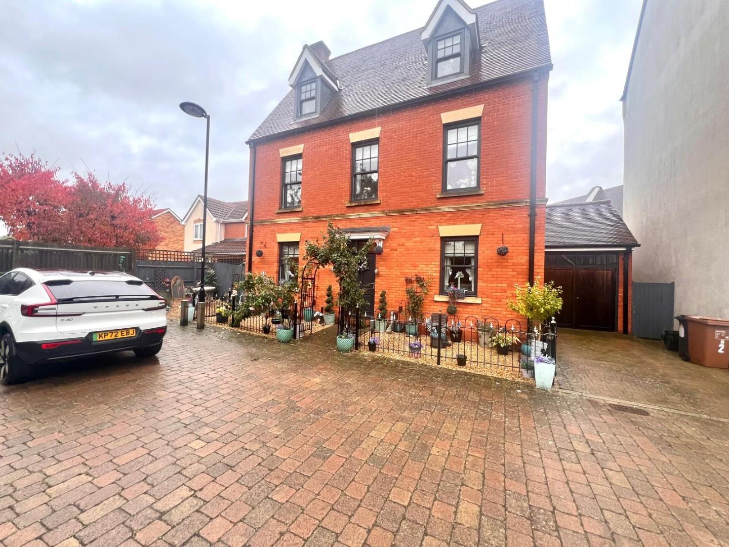 Jack Pin Lane, Upton