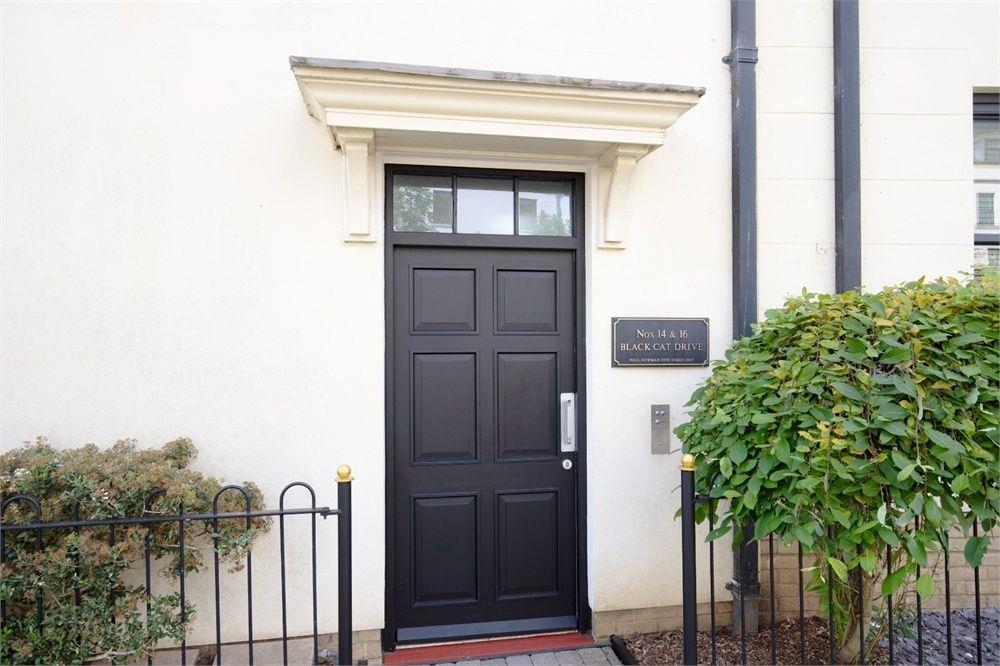 Black Cat Drive, Upton