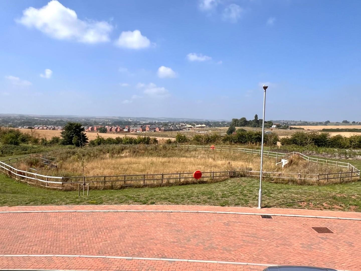 Eydon Close, St Crispin