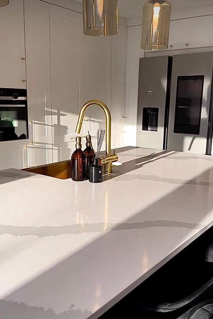 Pemberley Walk, Balmoral Close, St. Crispin