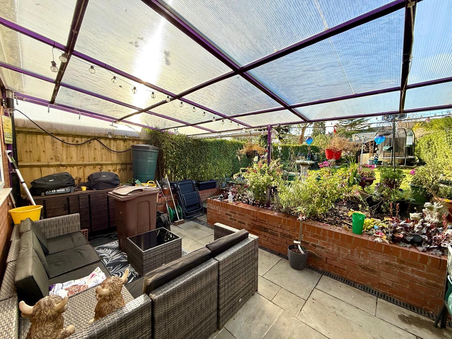 Abbots Way, St. James