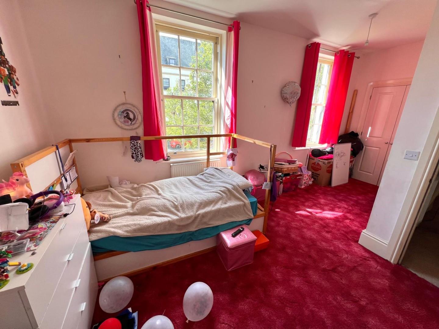 Black Cat Drive, Upton