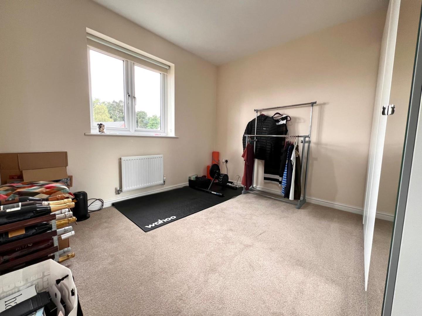 Jennings Close, St. Crispin