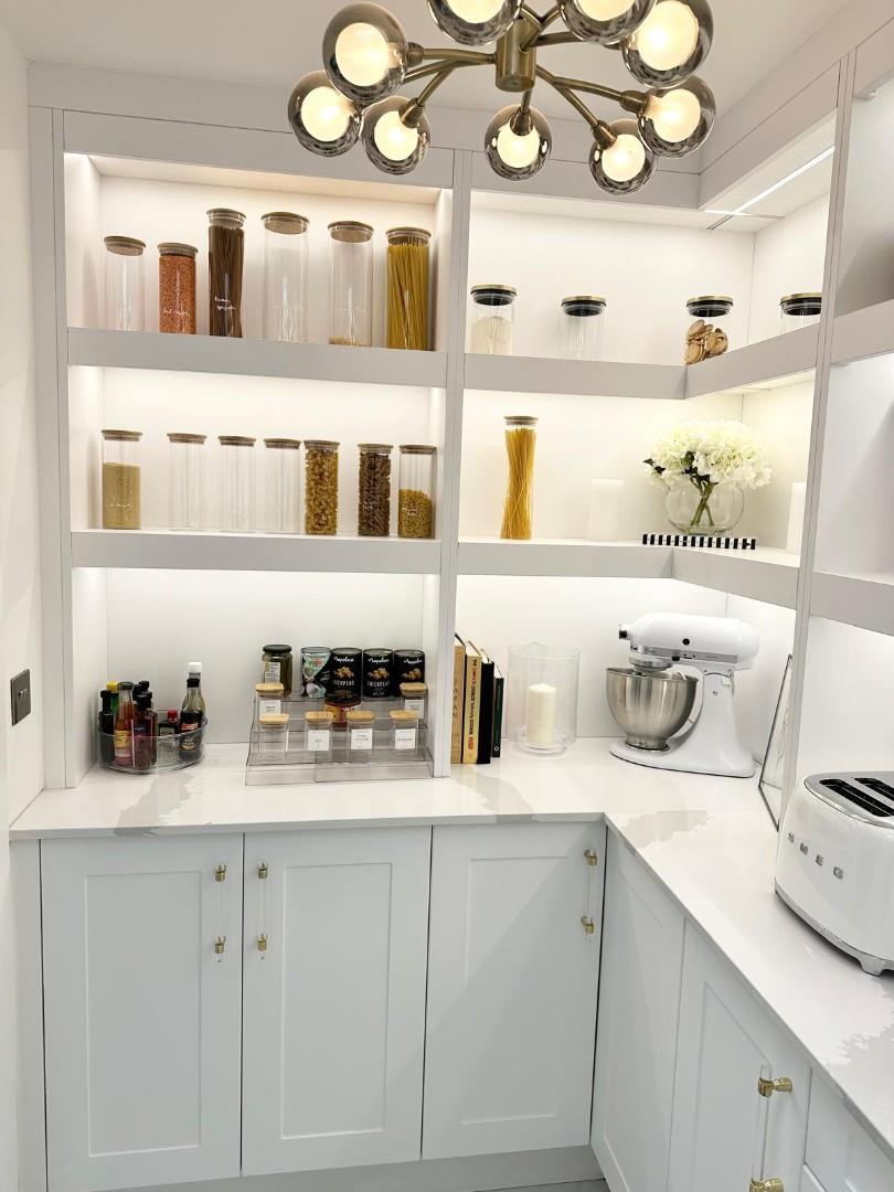 Pemberley Walk, Balmoral Close, St. Crispin