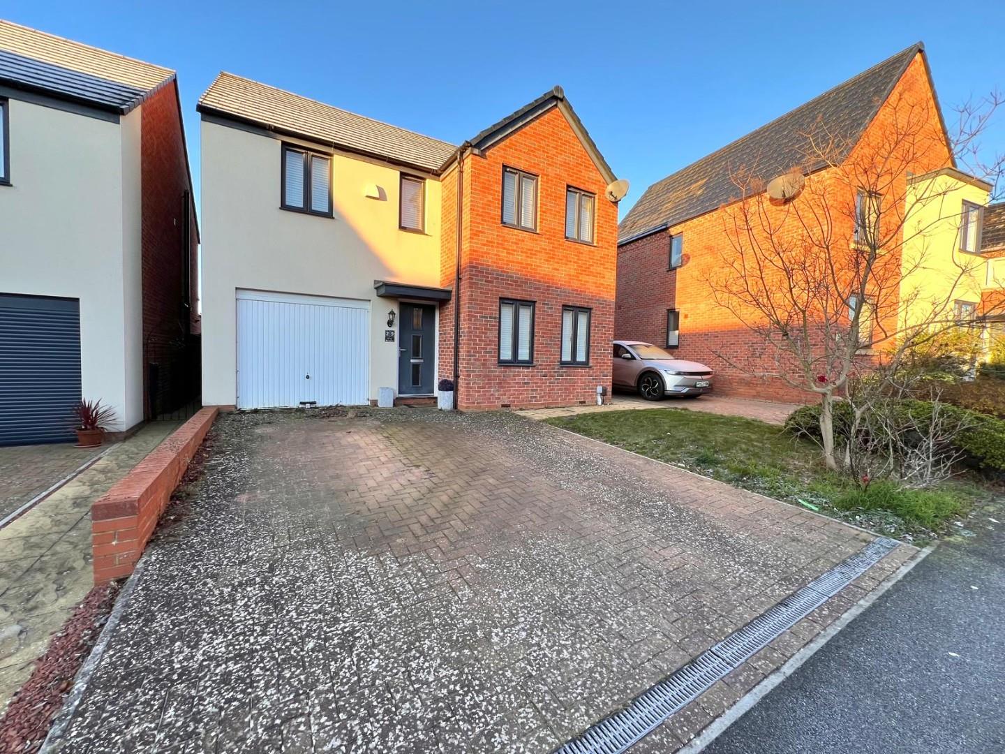 Walmer Close, St. Crispin