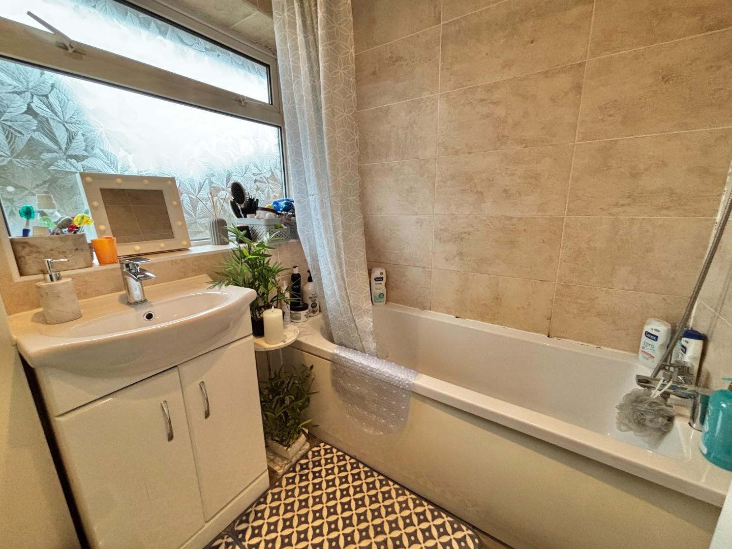 Avon Drive, Kings Heath