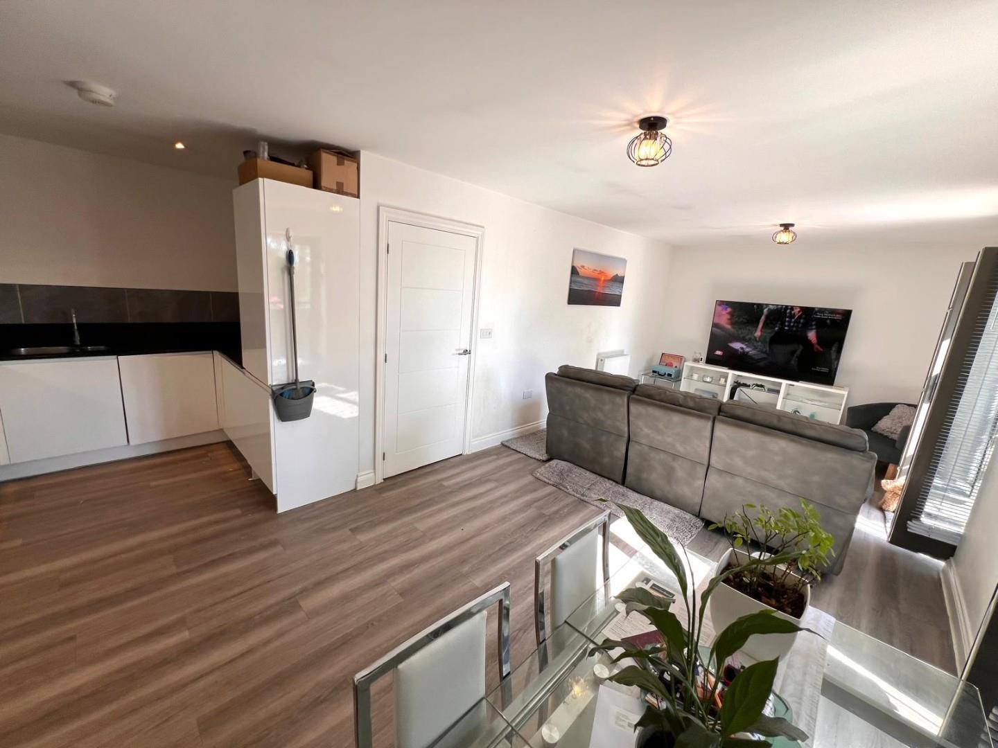 Ashby Wood Mews, Upton