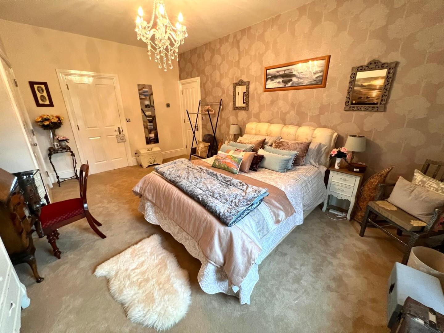 Jack Pin Lane, Upton