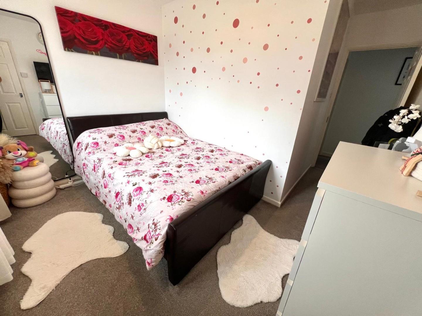 Glebeland Road, Dallington