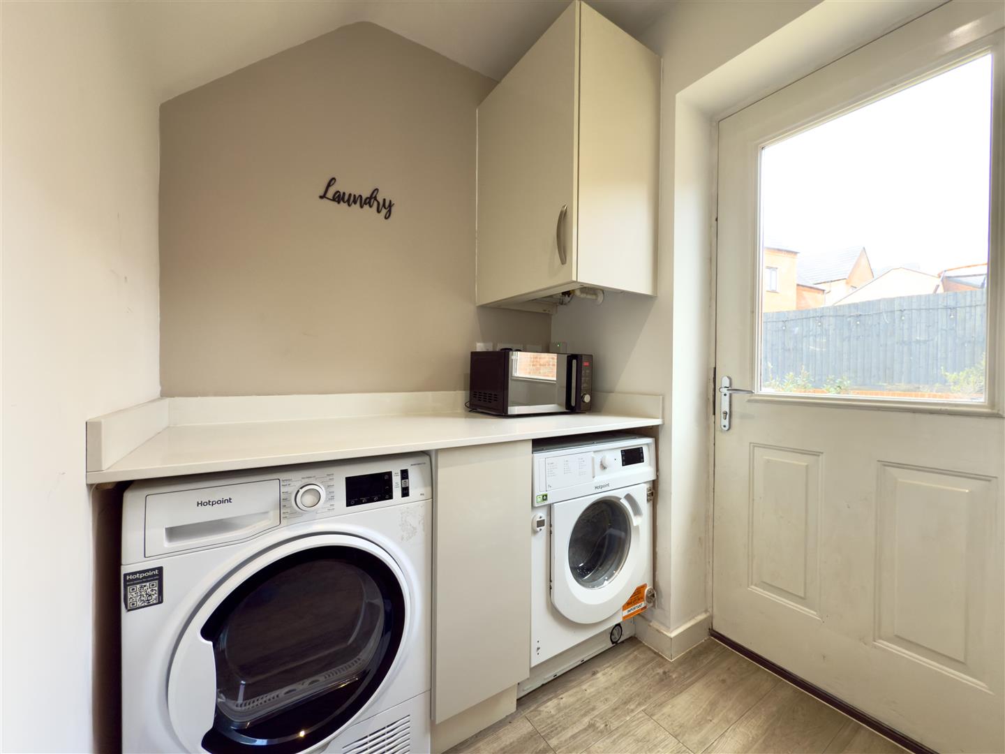 Balmoral Close, St. Crispin