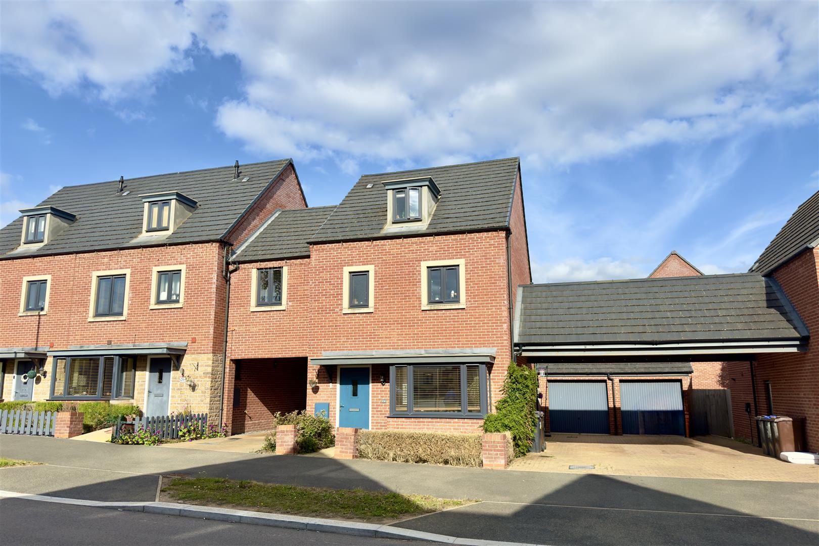 Kent Road South, St. Crispin