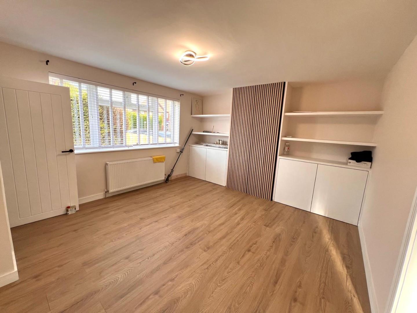 Gladstone Road, Spencer