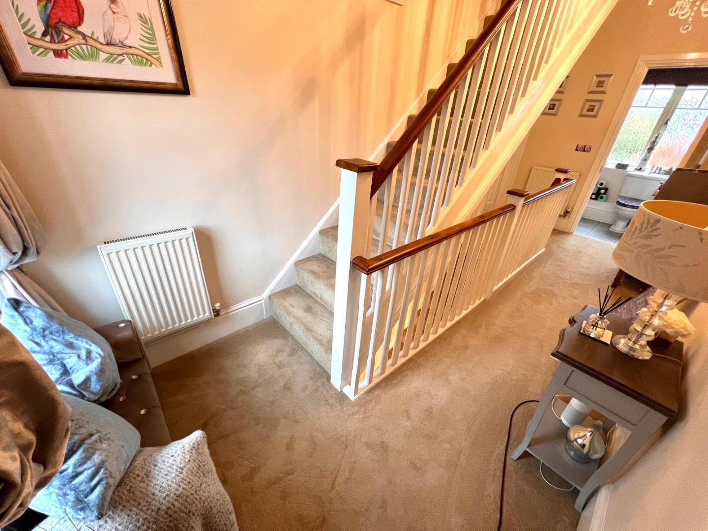 Jack Pin Lane, Upton