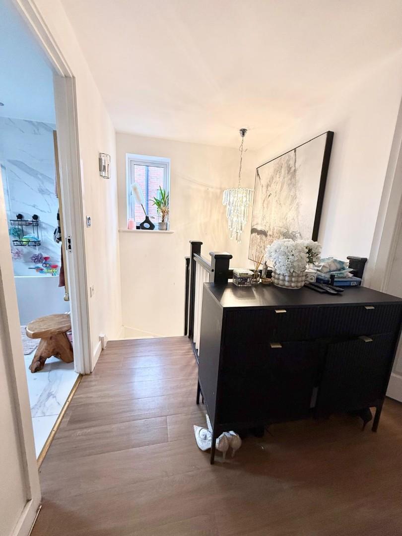 Pemberley Walk, Balmoral Close, St. Crispin