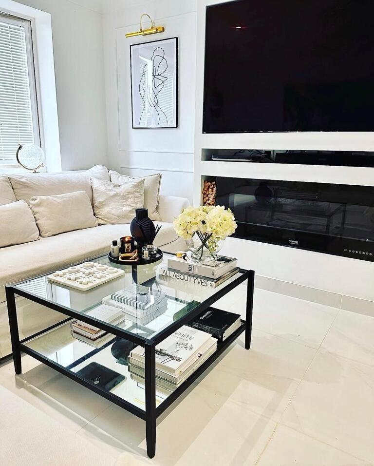 Pemberley Walk, Balmoral Close, St. Crispin