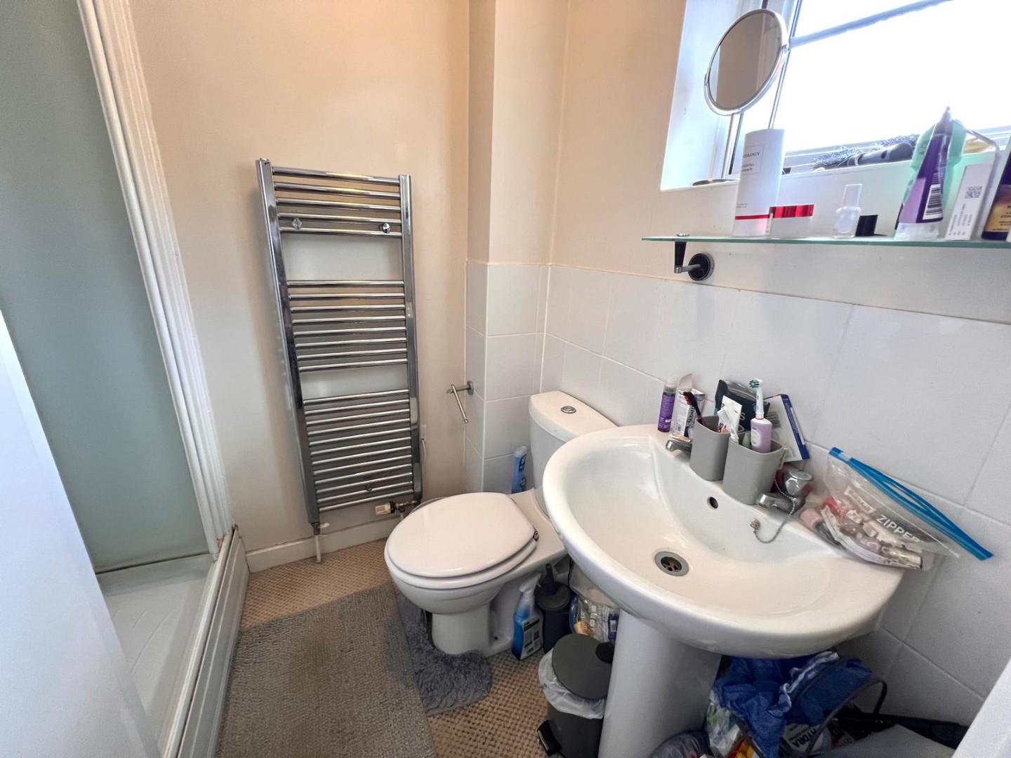 Milburn Drive, St. Crispin