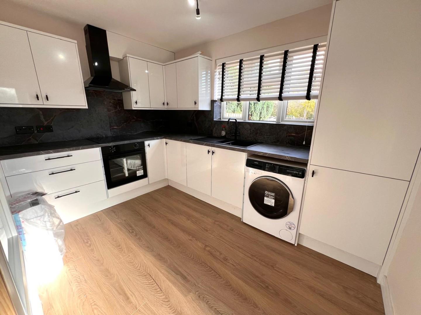 Gladstone Road, Spencer