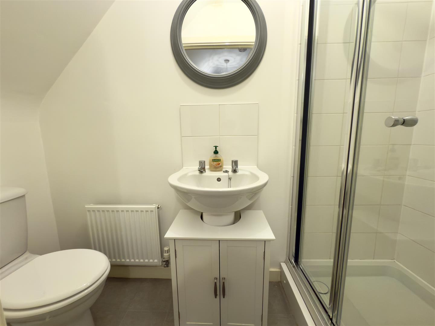 Balmoral Close, St. Crispin