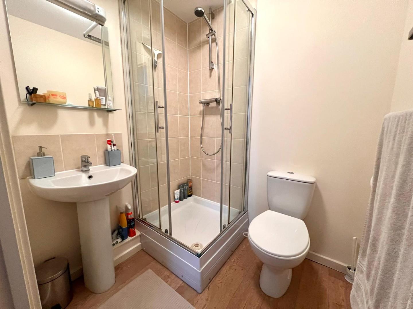 St. Crispin Drive, St. Crispin