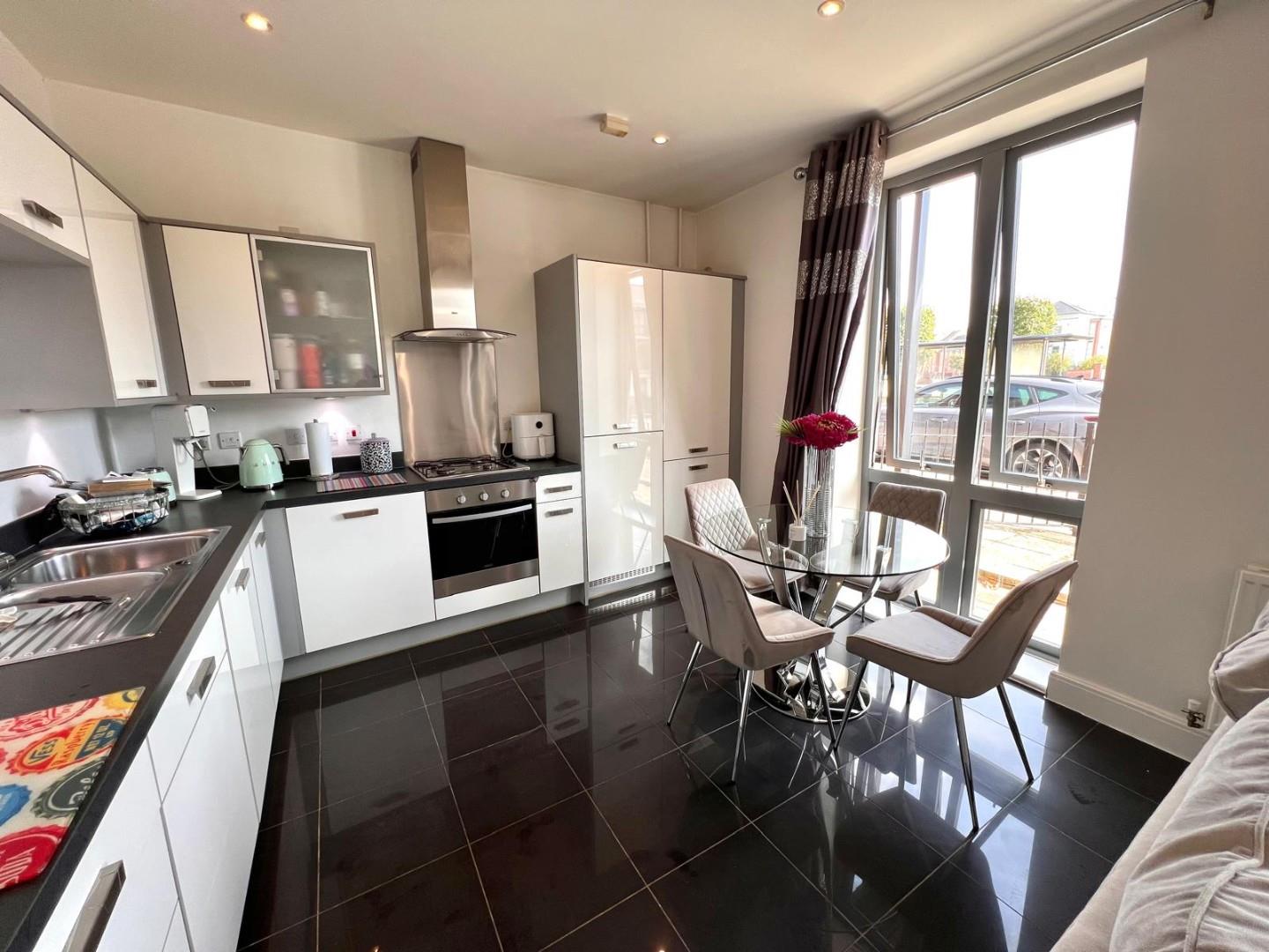 Strobel Drive, Upton