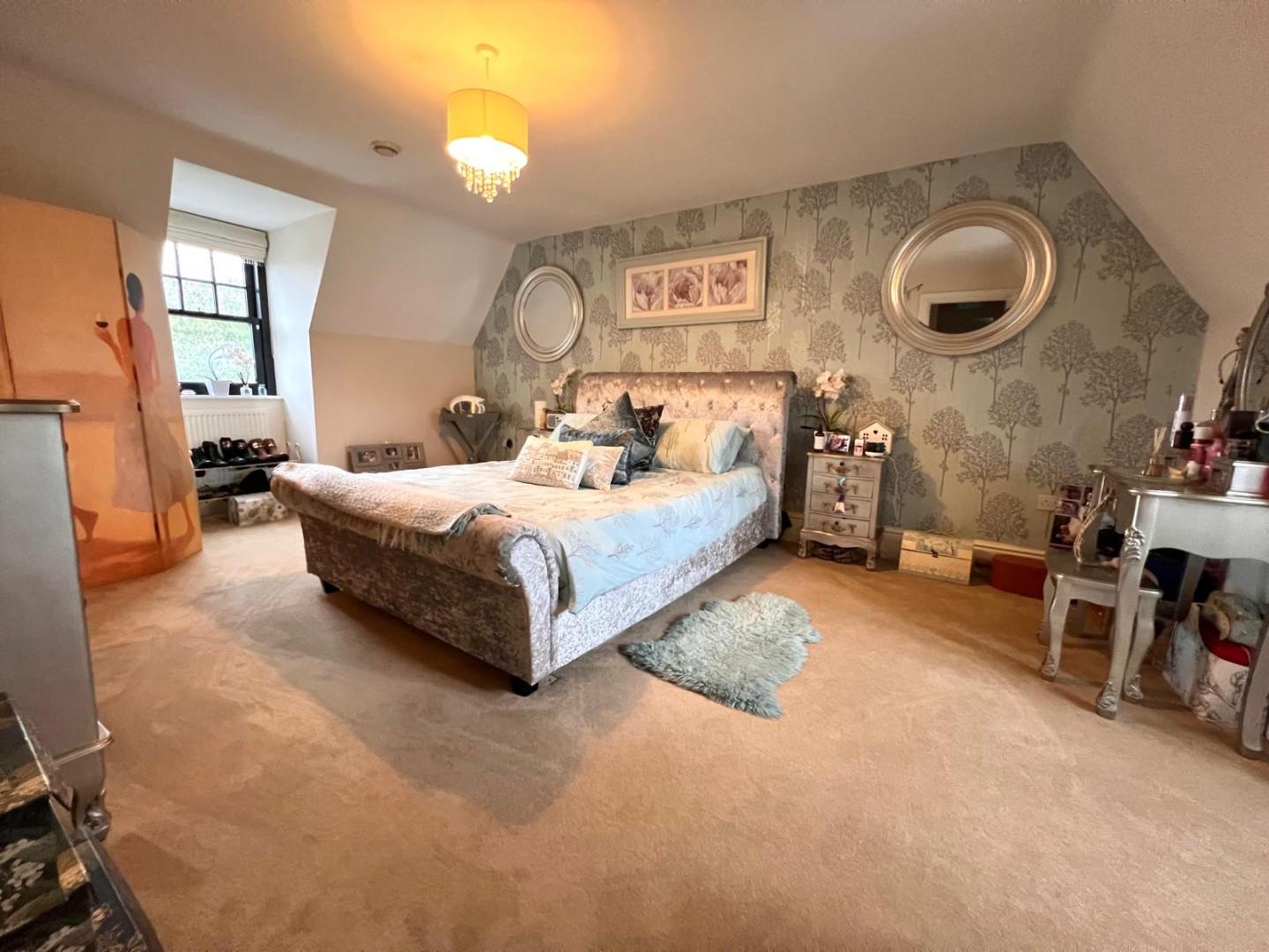 Jack Pin Lane, Upton