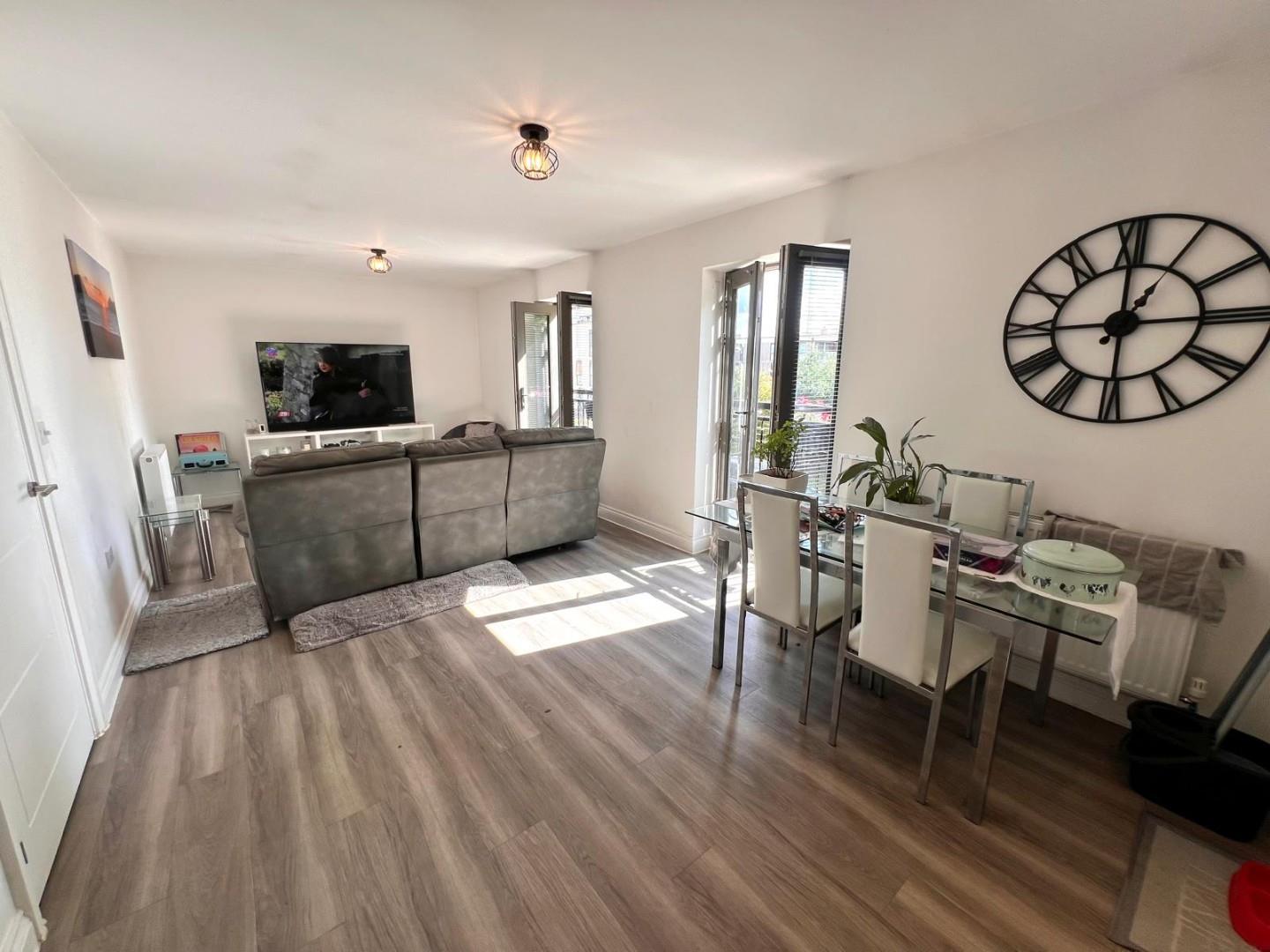 Ashby Wood Mews, Upton