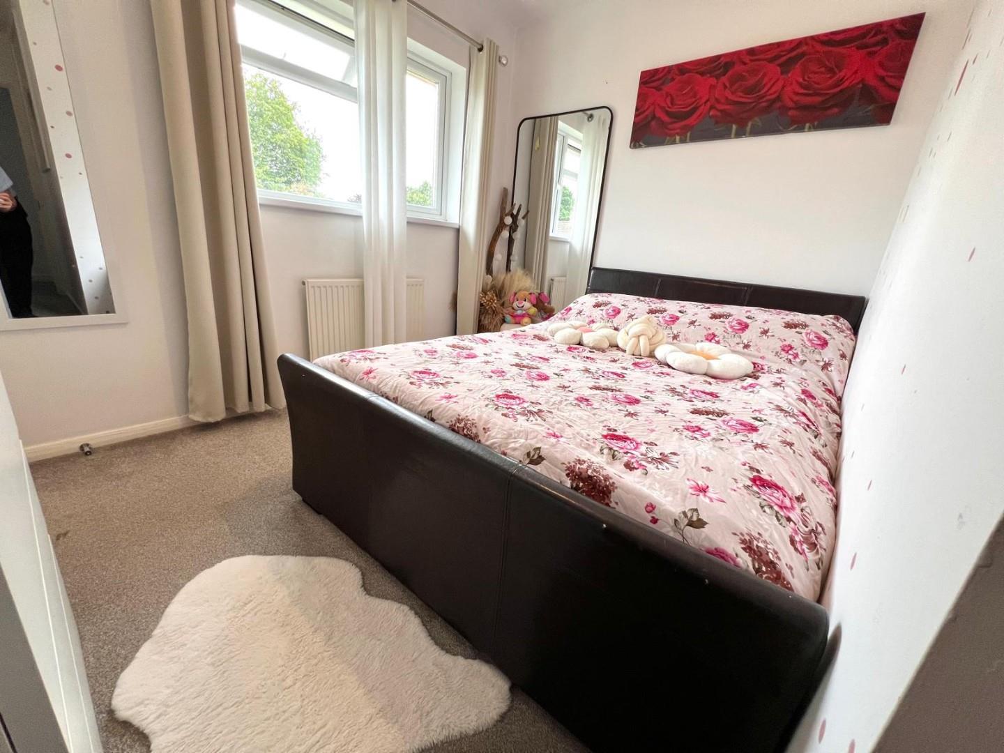 Glebeland Road, Dallington