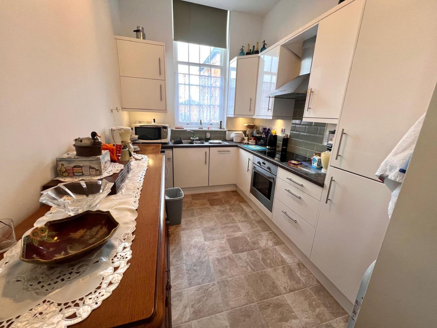 South Meadow Road, St. Crispin