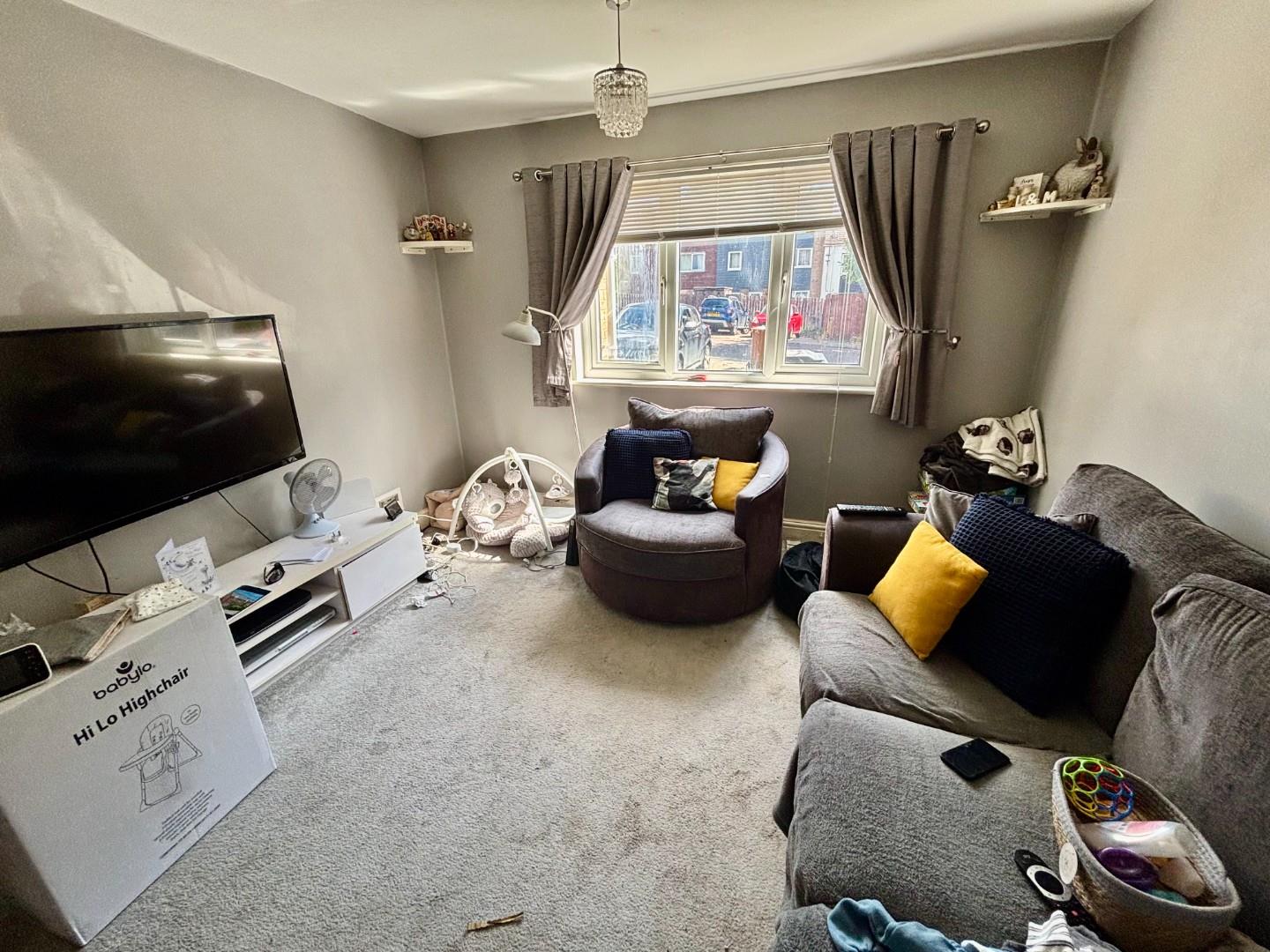 Entwood Drive, Overstone Lodge